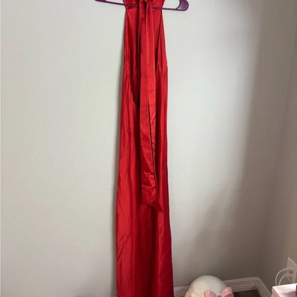 Show Me Your MuMu Lisa Maxi Dress - Vibrant Red - Picture 4 of 5